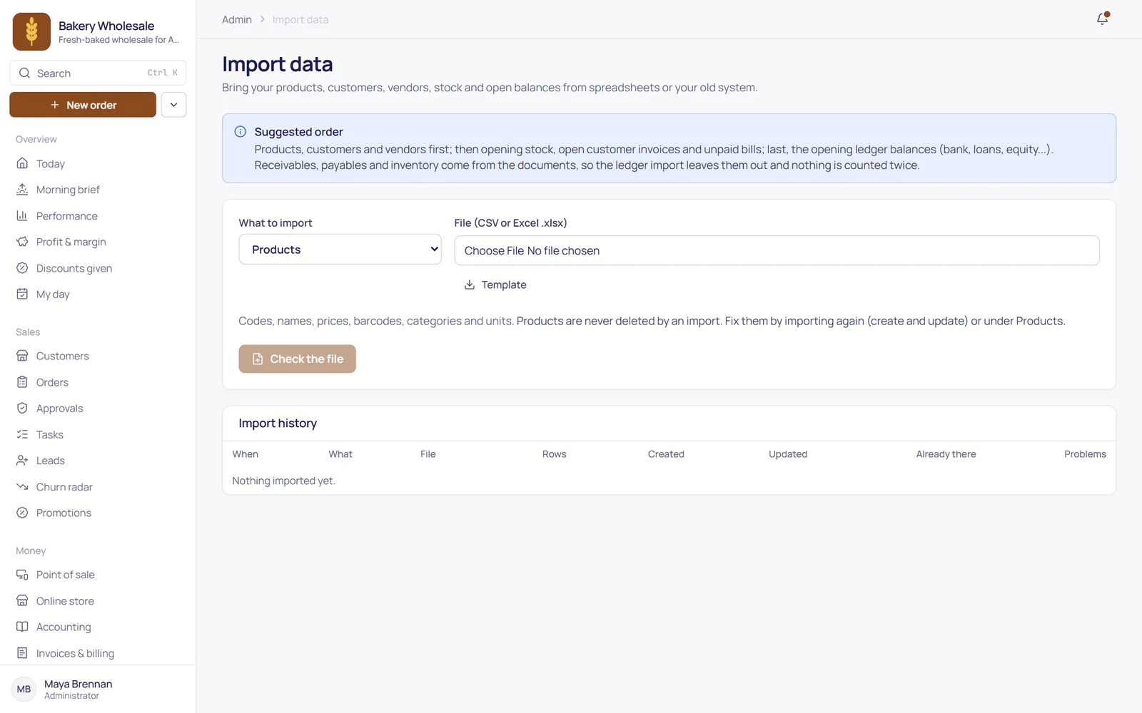 The import center: choose what to import, upload a file, map its columns and preview every row